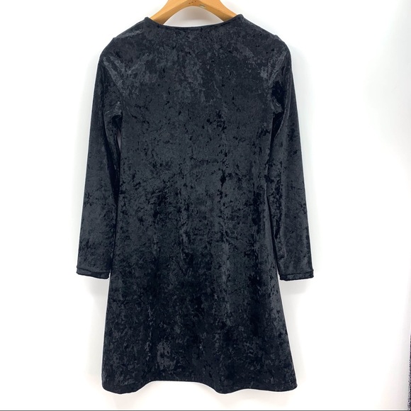 Tahari NWT Black Long Sleeve Crushed Velvet A-Line Shift Dress, Small - Picture 13 of 16